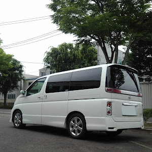 エルグランド E51