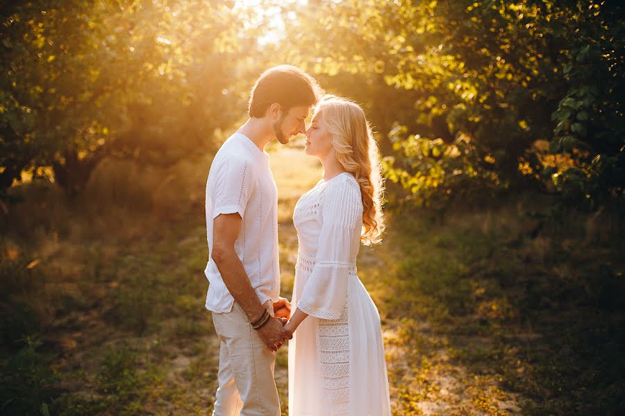 Fotógrafo de casamento Kirill Korolev (korolyov). Foto de 18 de agosto 2017