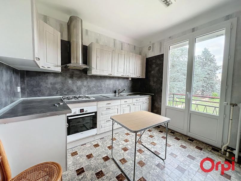 Vente maison 4 pièces  à Montluçon (03100), 152 000 €