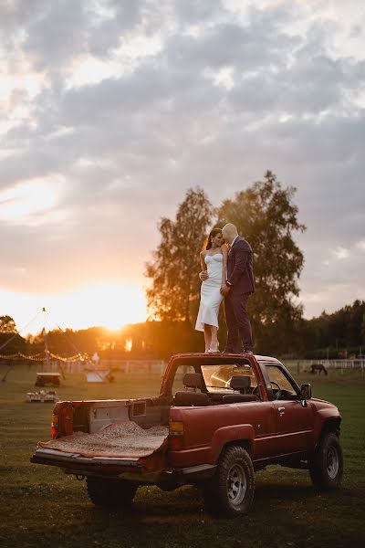 Wedding photographer Yuliya Novikova (novikova). Photo of 14 September 2021