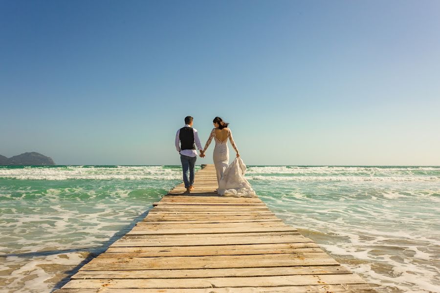 Fotografo di matrimoni Juanfran Cabello (juanfrancabello). Foto del 14 giugno 2019