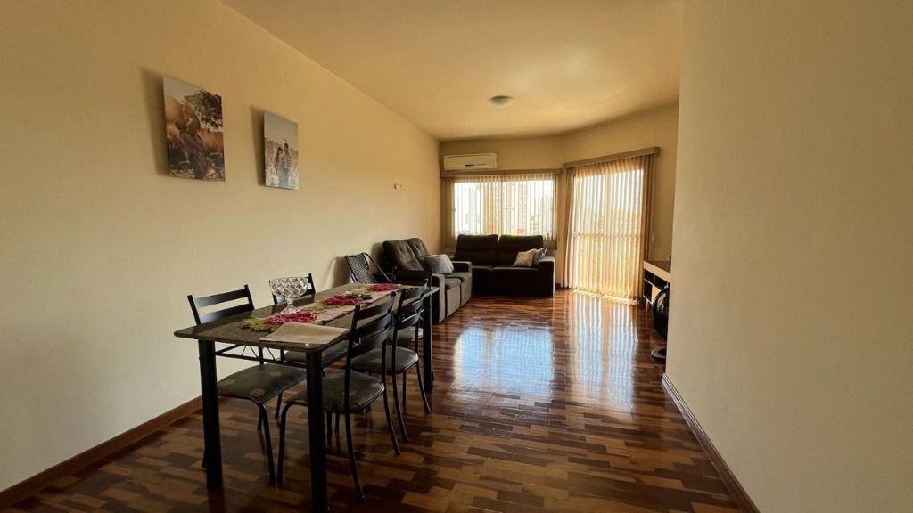 Apartamento com 3 dormitórios à venda, 110 m² por R$ 300.000,00 - Centro - Uberaba/MG