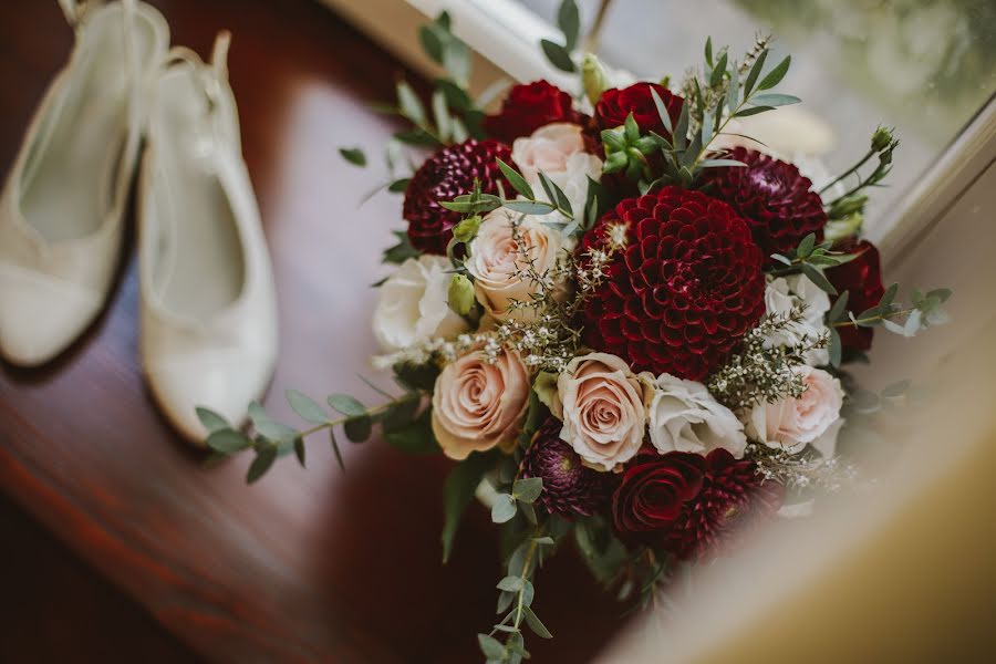 Wedding photographer Anett Buják (bujakanett). Photo of 5 April 2022