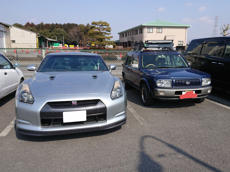 ラシーンの10万キロ・35gtr・GTRに関するカスタム事例の投稿画像3枚目