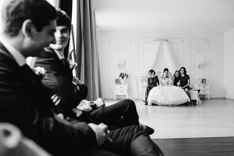 Fotógrafo de casamento Olga Omelnickaya (omelnitskaya). Foto de 8 de novembro 2016