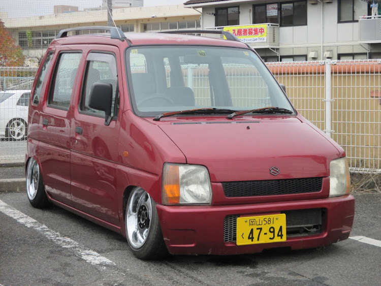 よっし～1192さんが投稿したワゴンR・車高短に関するカスタム事例の投稿画像1枚目