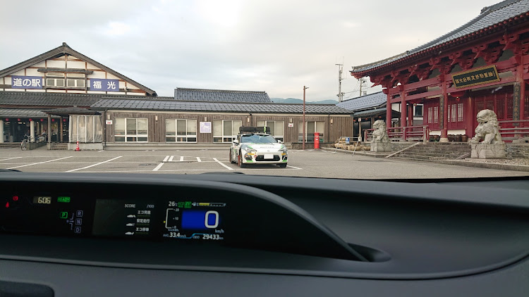 プリウスPHVのドライブ・zvw52・P.A.WORKS・サクラクエストに関するカスタム事例の投稿画像1枚目