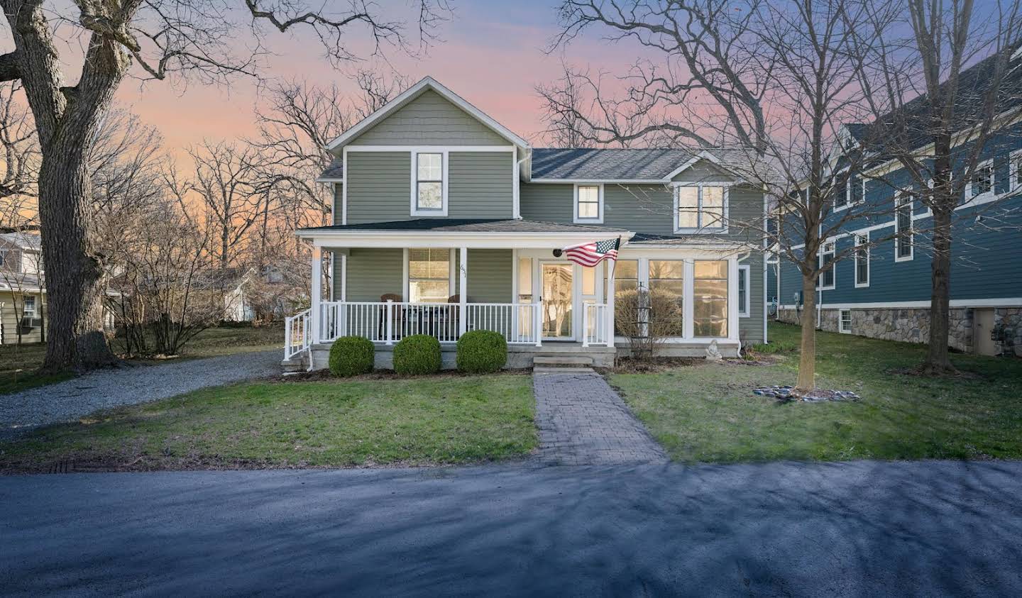 House Lakeside Marblehead