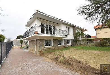 House with terrace 10