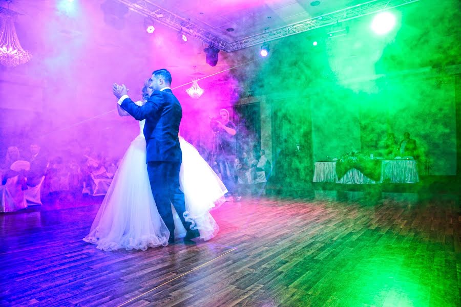 婚禮攝影師Cristian Stoica（stoica）。2017 9月23日的照片