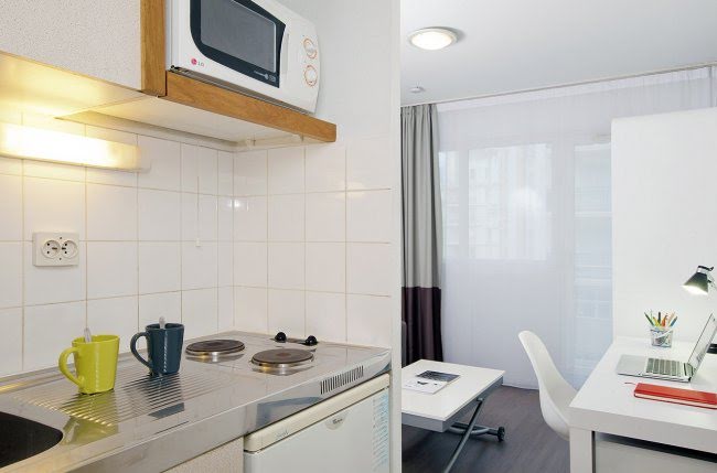 Location meublée appartement 1 pièce 21 m² à Courbevoie (92400), 1 050 €