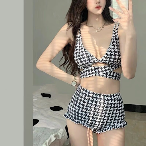 Title 7, Womens Houndstooth Bikini Flat Suit, a stylish...