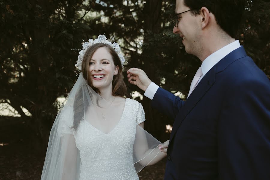 Wedding photographer Ash Carr (ashcarr). Photo of 7 September 2019