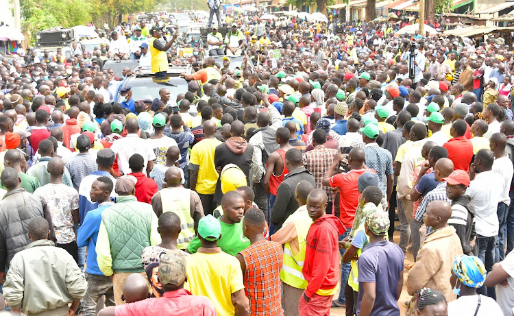 Deputy President William Ruto, ANC party leader Musalia Mudavadi and Ford Kenya leader Moses Wetangula visited Butula, Ogalo, Funyula and Budalangi trading centres in Busia county on Monday February 7, 2022.