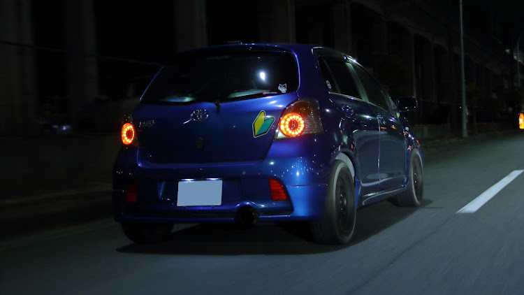 ヴィッツのvitz・NCP91・ホワイトレター・ローリングショットに関するカスタム事例の投稿画像5枚目