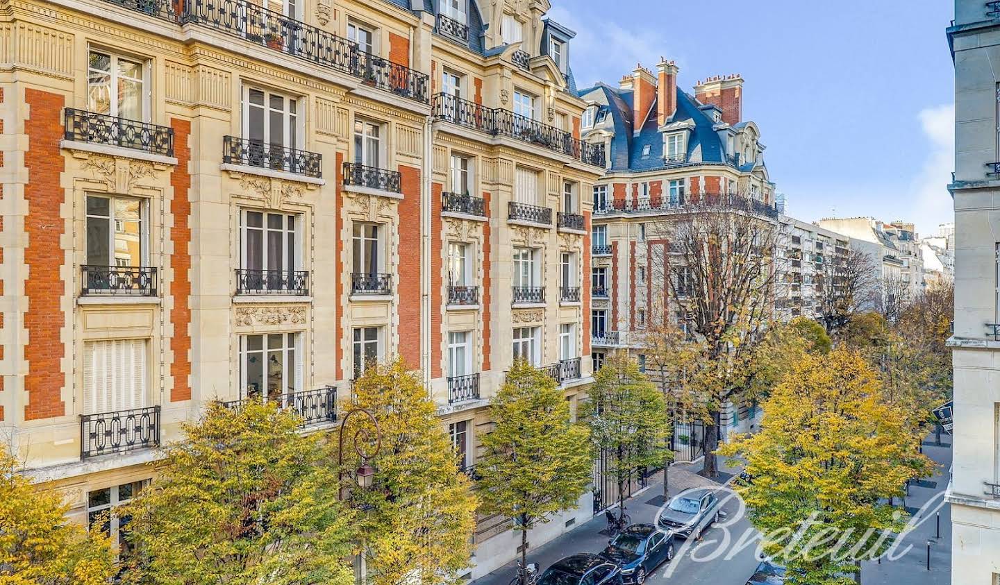 Apartment with terrace Neuilly-sur-Seine