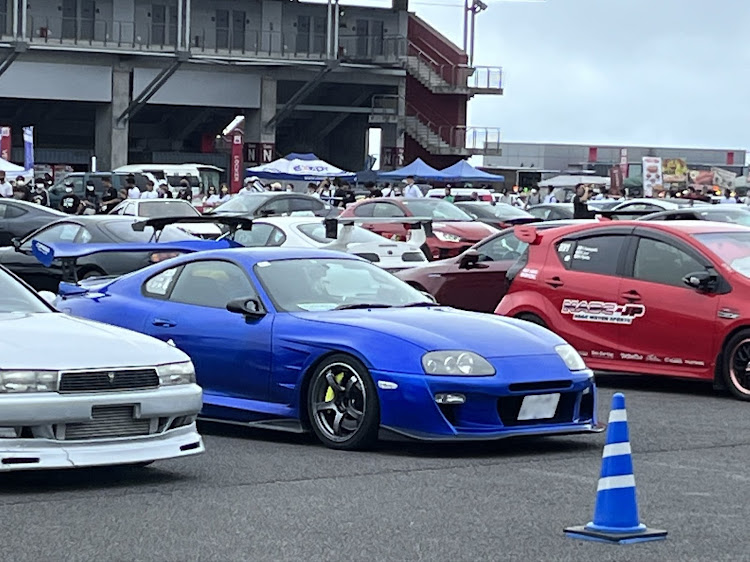 スープラのFUEL FEST・FUELFEST TOKYO JPN 2022・JZA80・オリドパラダイスに関するカスタム事例の投稿画像3枚目
