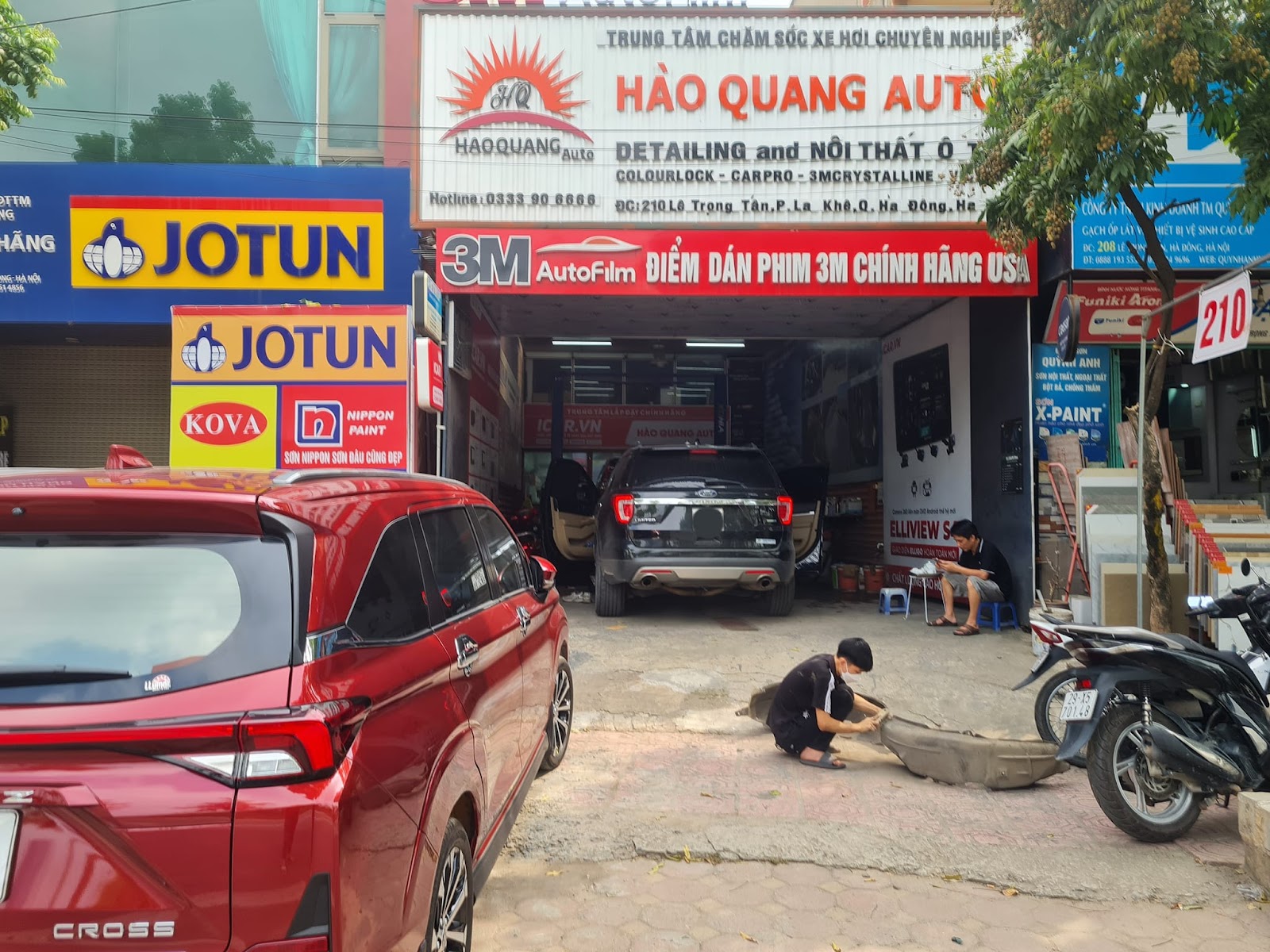 Hào Quang Auto - địa chỉ cách âm chống ồn cho xe Fortuner tại Hà Nội