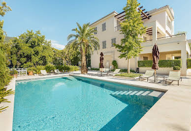 Apartment with terrace 10