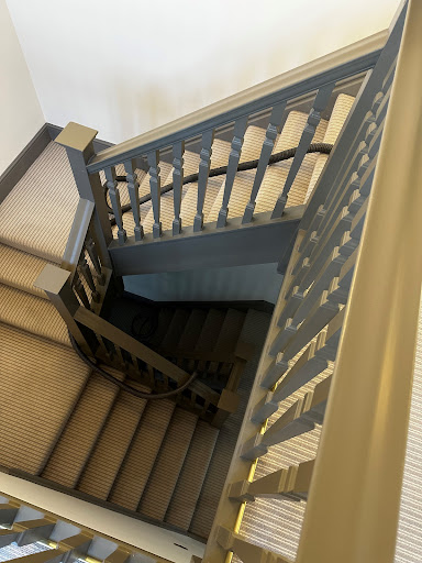 Double staircase 