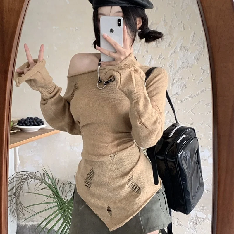 Suéter ajustado con cuello redondo rasgado y parte superior interior de manga larga de otoño suave