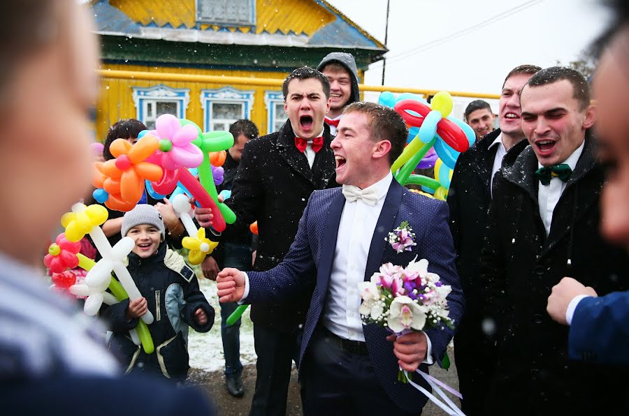 Fotógrafo de casamento Sergey Zhegalov (zhegalovs). Foto de 25 de janeiro 2015