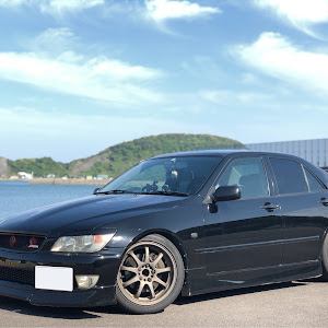アルテッツァ SXE10