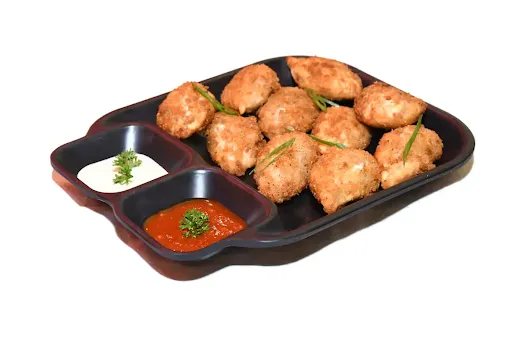 Chicken Kurkure Momos [10 Pieces]