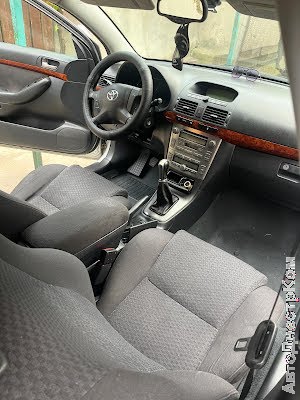 продам авто Toyota Avensis Avensis Hatch II фото 4