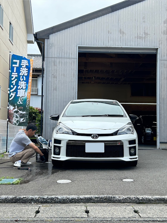 ヴィッツのヴィッツGR・梅雨入りか・鈴木洗車店・焼津に関するカスタム事例の投稿画像1枚目