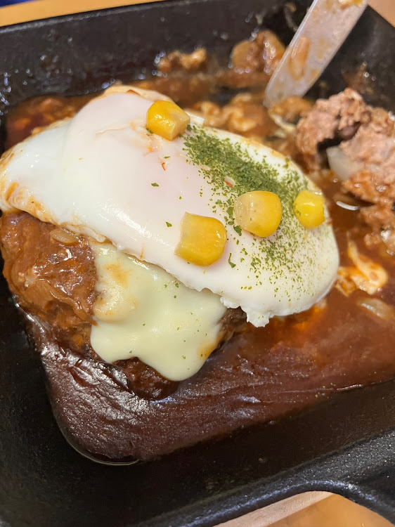 アテンザスポーツワゴンのハンバーグDIY・ハンドル縫い　DIY・犬tune・給油口カバーDIY・梅雨は嫌だに関するカスタム事例の投稿画像9枚目