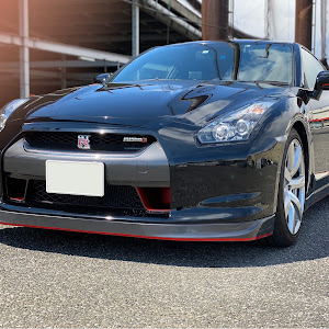 NISSAN GT-R R35