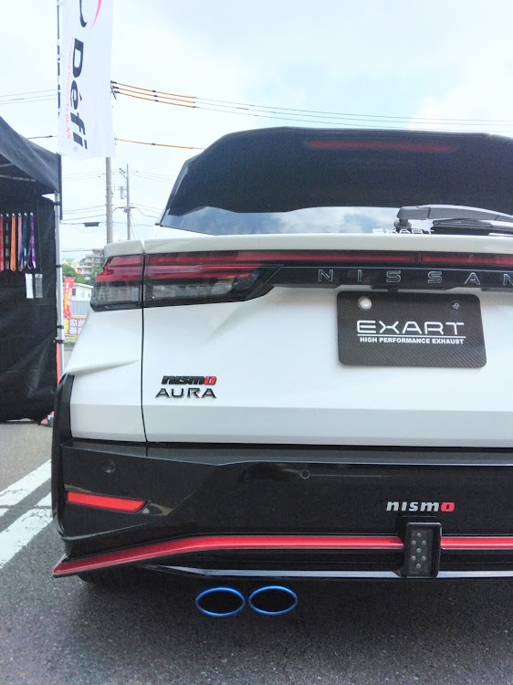 ノート オーラのマフラー大百科・EXART・5月もよろしくお願いします・いいね！をしてくれた人に感謝✨に関するカスタム事例の投稿画像5枚目