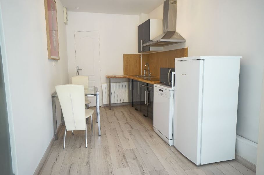 Location meublée appartement 1 pièce 41 m² à Rouen (76000), 640 €