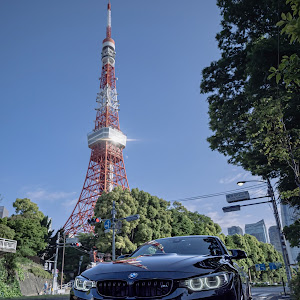 M4 クーペ F82