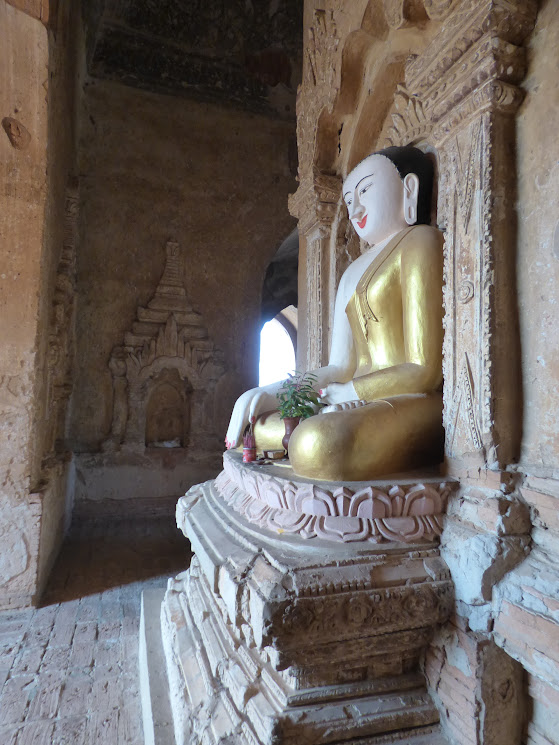 Bagan - shwe leik too temple