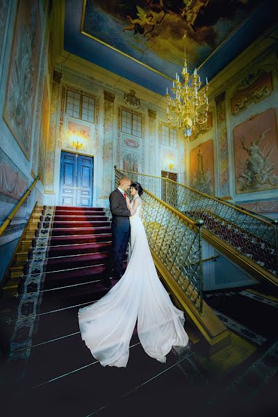 Fotógrafo de casamento Yuliya Shalyapina (yulia-smile). Foto de 20 de junho 2016