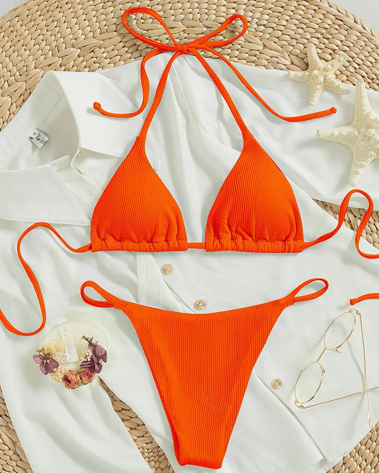 Traje de baño bikini con cordones para mujer, perfecto para la playa. Disfruta del sol y luce elegante con este diseño favorecedor y cómodo.