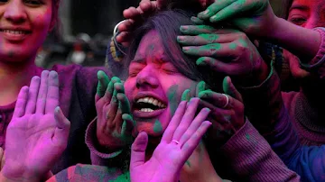 irresponsible-behaviours-on-holi_forcing_colours_2