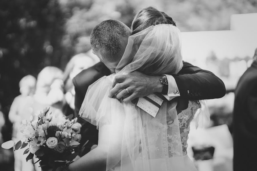 Photographe de mariage Monika Sukenikova (monikasukenikova). Photo du 13 octobre 2023