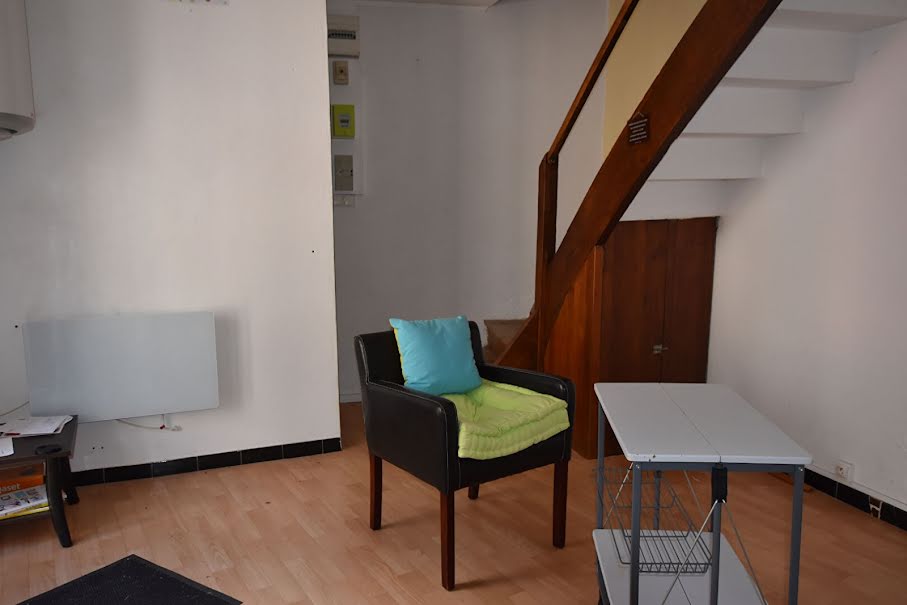 Vente maison 2 pièces 30 m² à Ferrières-sur-Sichon (03250), 24 000 €