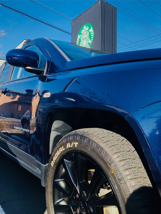 コンパスのジープ・コンパス・SUV・新年のご挨拶・ドライブに関するカスタム事例の投稿画像2枚目
