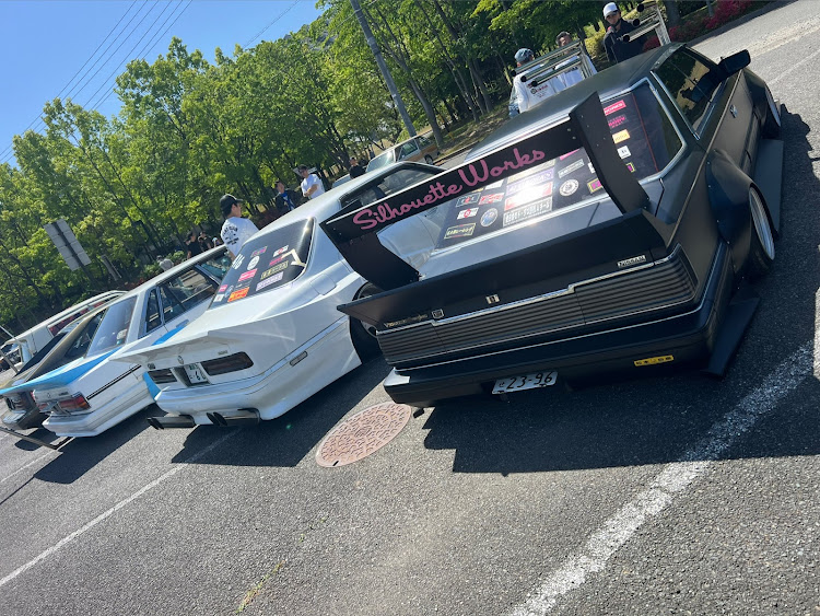 スカイラインのノスタルジックカーフェスティバル・バニング・旧車・街道レーサー・デロリアンに関するカスタム事例の投稿画像7枚目