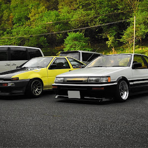 カローラレビン AE86