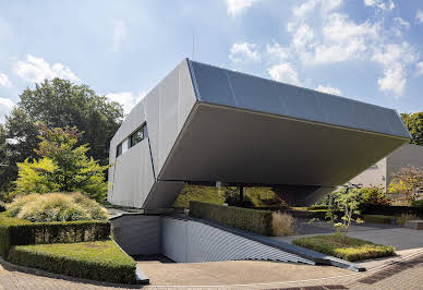 Maison avec piscine et jardin 1