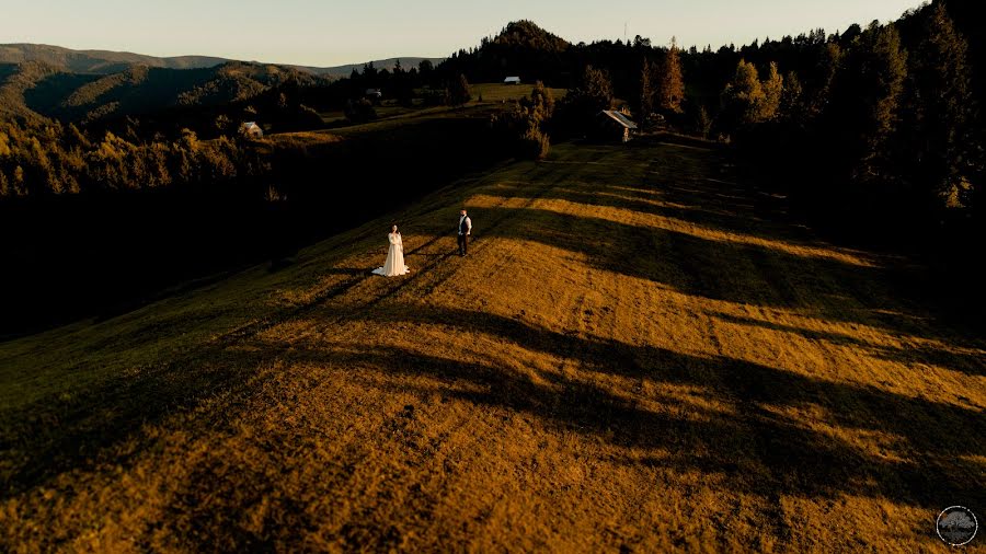 Fotografo di matrimoni Corneliu Panzari (beststudio). Foto del 8 ottobre 2021