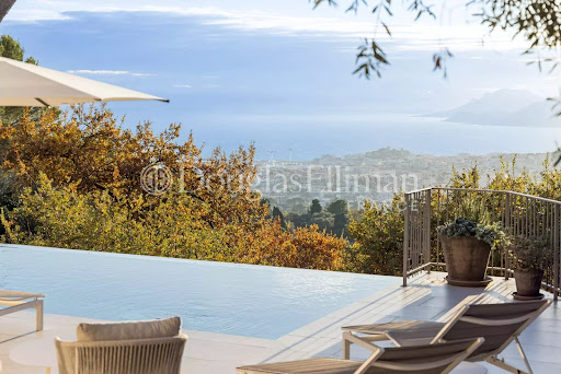 Villa avec piscine 3