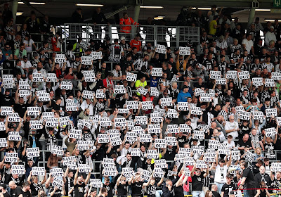 🎥 Supporters Charleroi hebben er genoeg van, spelers én Bayat zijn andermaal de gebeten hond: "Gaan alles bij je vernielen thuis"