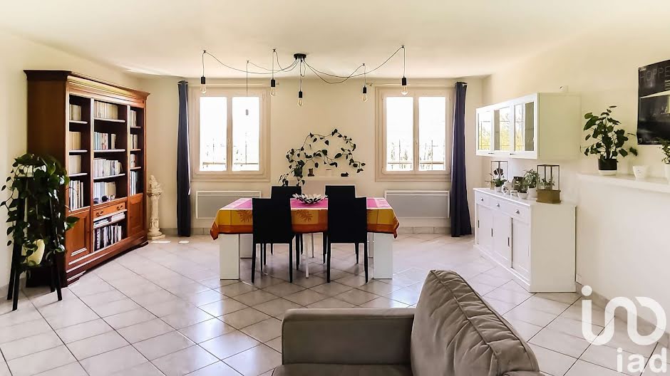 Vente maison 8 pièces 209 m² à Saint-Junien (87200), 355 000 €