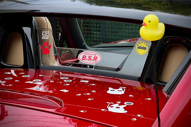 ロードスターRFの車種名エンブレムは有り派・いつもいいね＆コメントありがとうございます🥰・11月もよろしくお願いします・オープン出勤に良い季節💕に関するカスタム事例の投稿画像3枚目